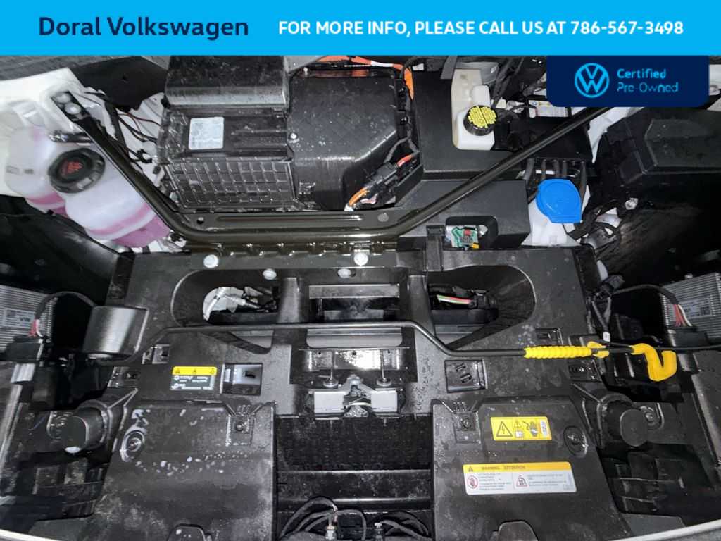Thumbnail: 2025 Volkswagen ID.4 - 12