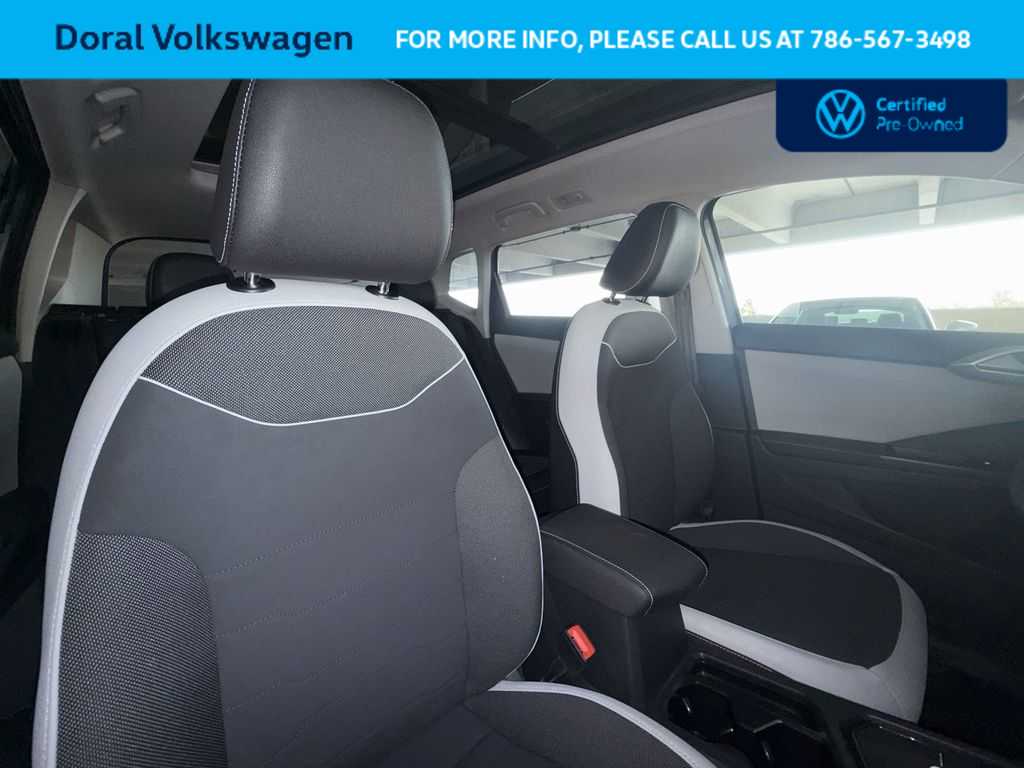 Thumbnail: 2025 Volkswagen Taos - 27