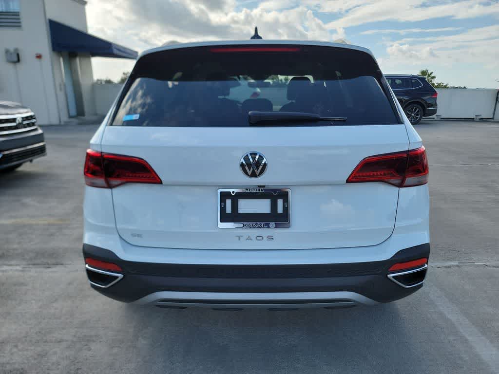 Thumbnail: 2023 Volkswagen Taos - 13