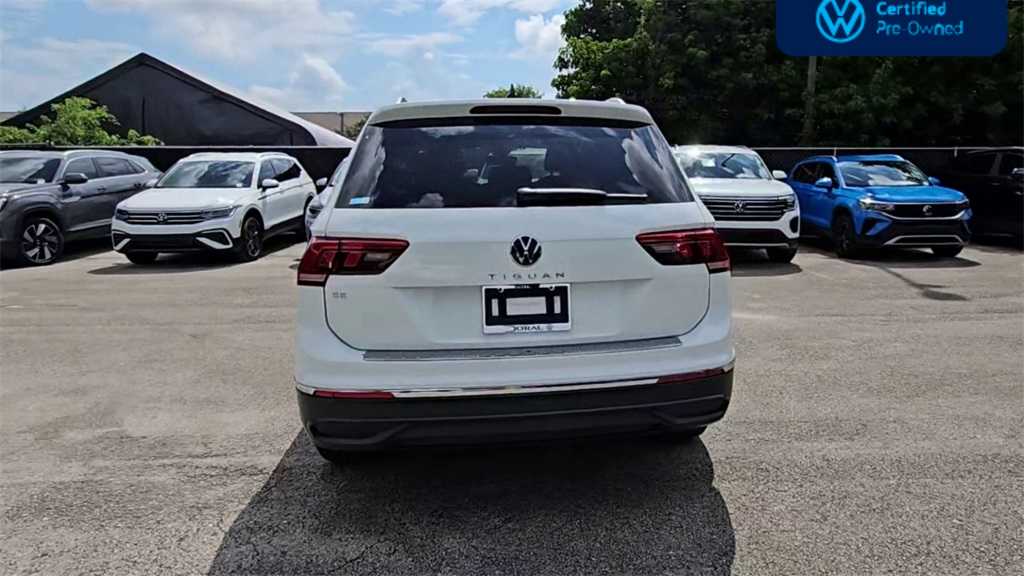 Thumbnail: 2024 Volkswagen Tiguan - 7