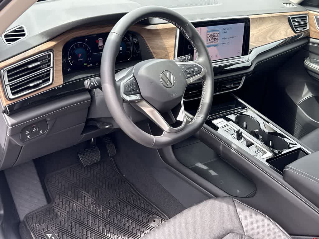 Thumbnail: 2026 Volkswagen Atlas - 13