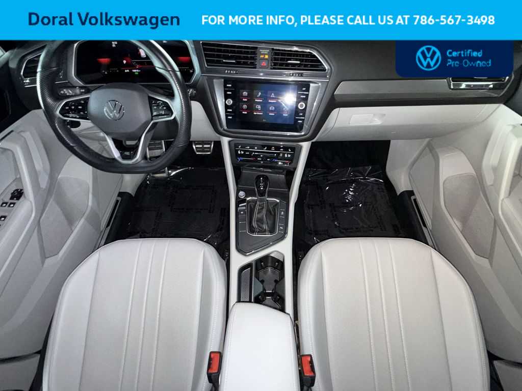 Thumbnail: 2023 Volkswagen Tiguan - 24