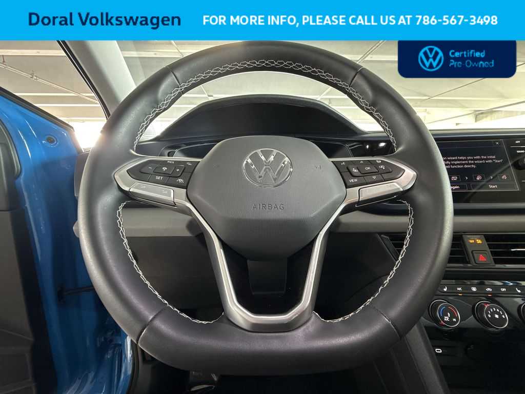 Thumbnail: 2023 Volkswagen Taos - 15