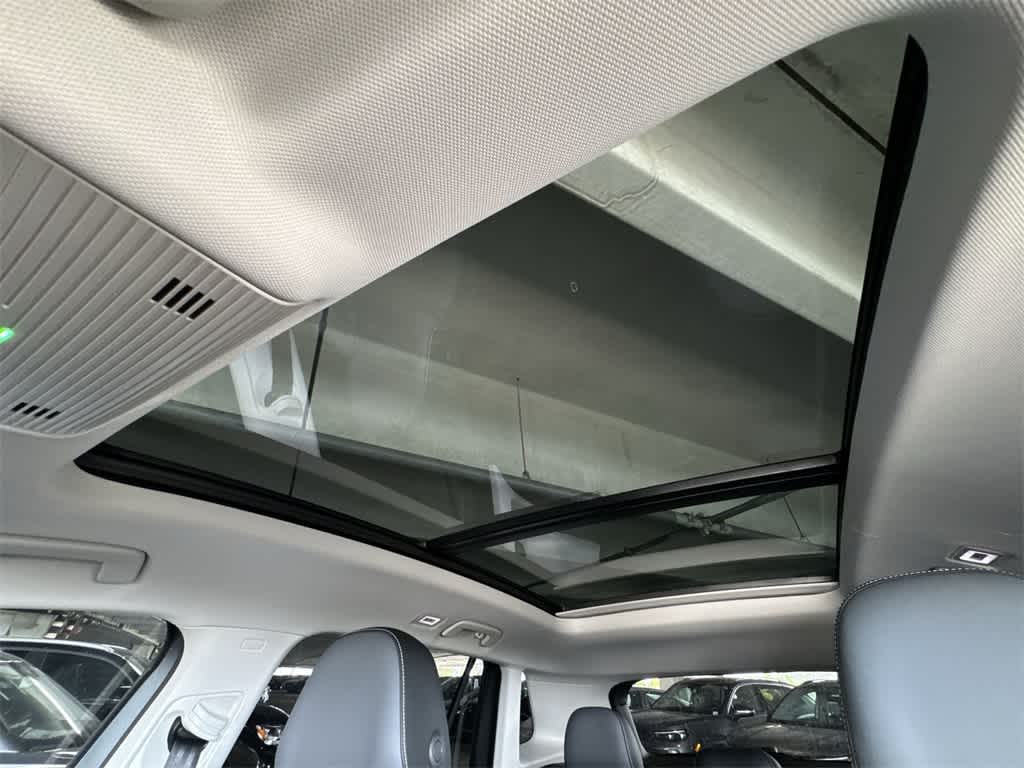 Thumbnail: 2026 Volkswagen Tiguan - 17