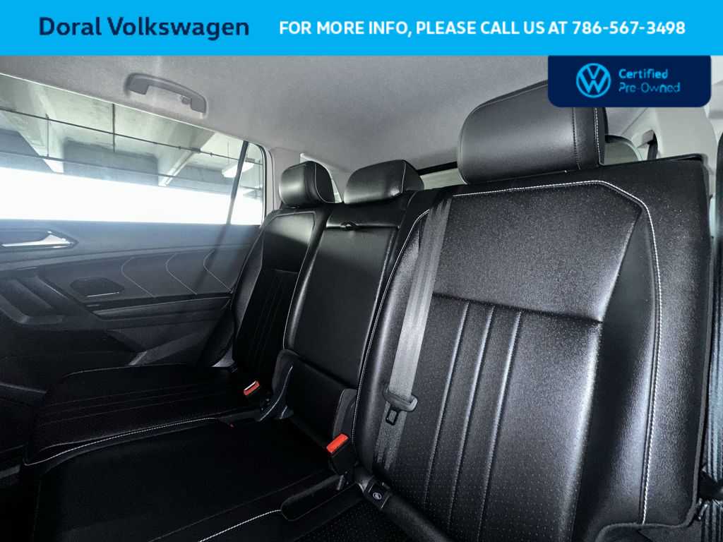 Thumbnail: 2023 Volkswagen Tiguan - 22