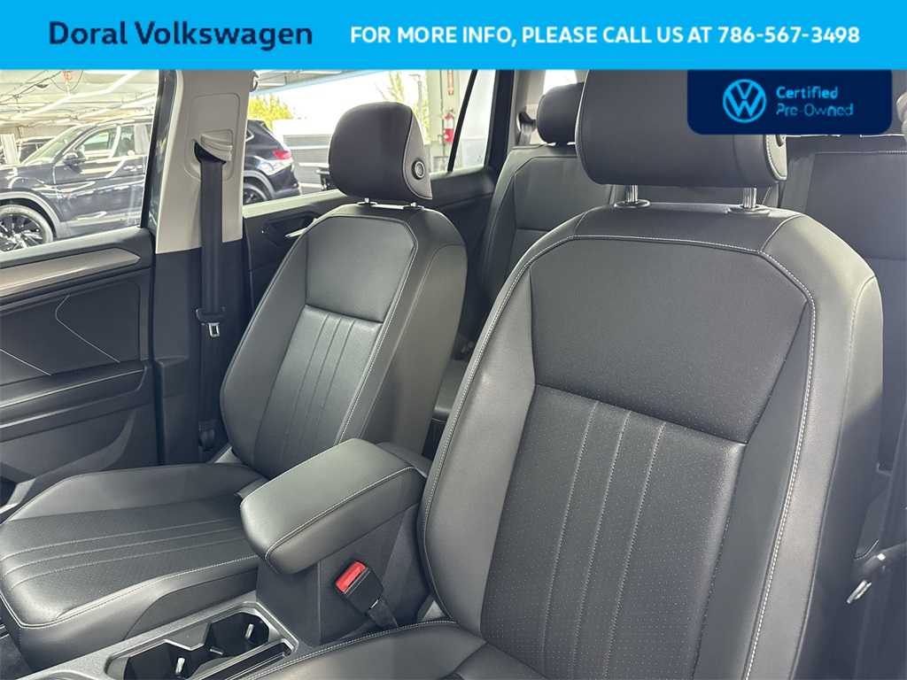 Thumbnail: 2023 Volkswagen Tiguan - 14