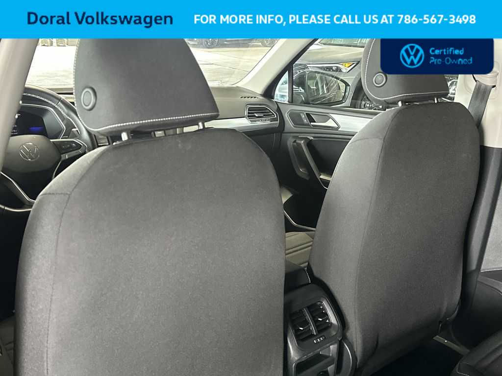Thumbnail: 2023 Volkswagen Tiguan - 23