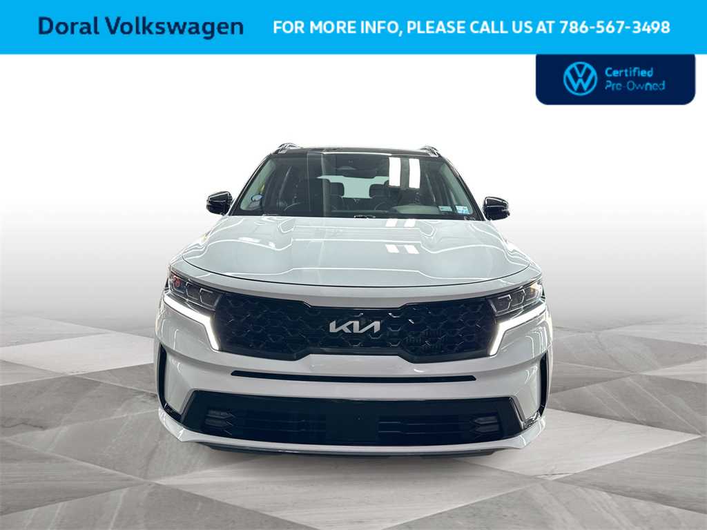 Thumbnail: 2023 Kia Sorento - 3