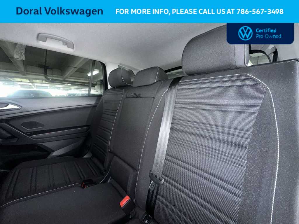 Thumbnail: 2023 Volkswagen Tiguan - 22
