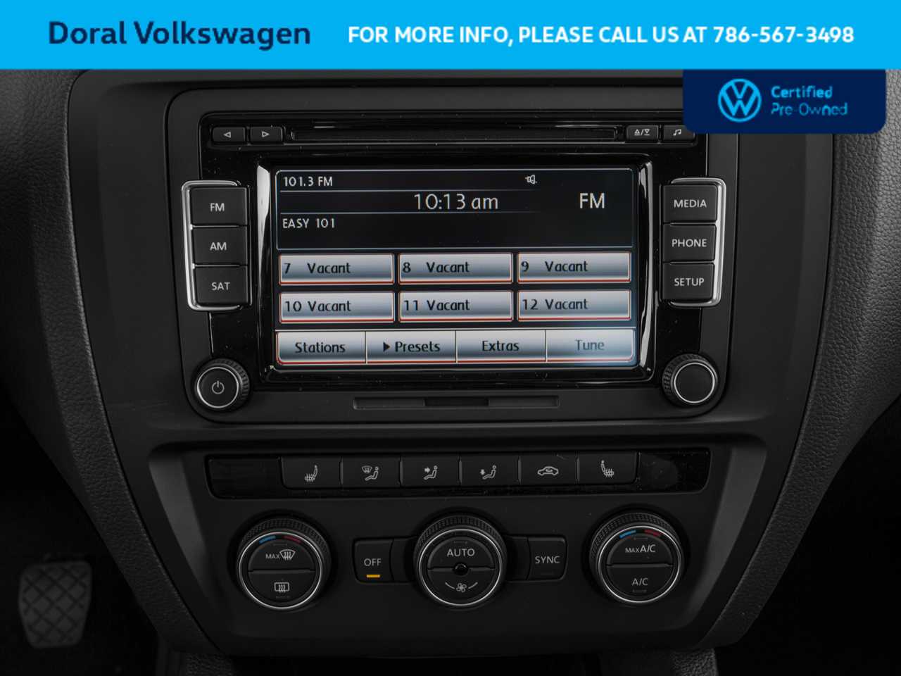 Thumbnail: 2016 Volkswagen Jetta - 9