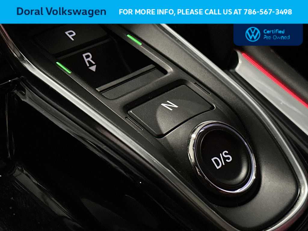 Thumbnail: 2025 Acura RDX - 21