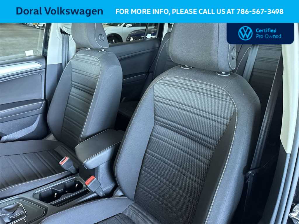 Thumbnail: 2023 Volkswagen Tiguan - 14