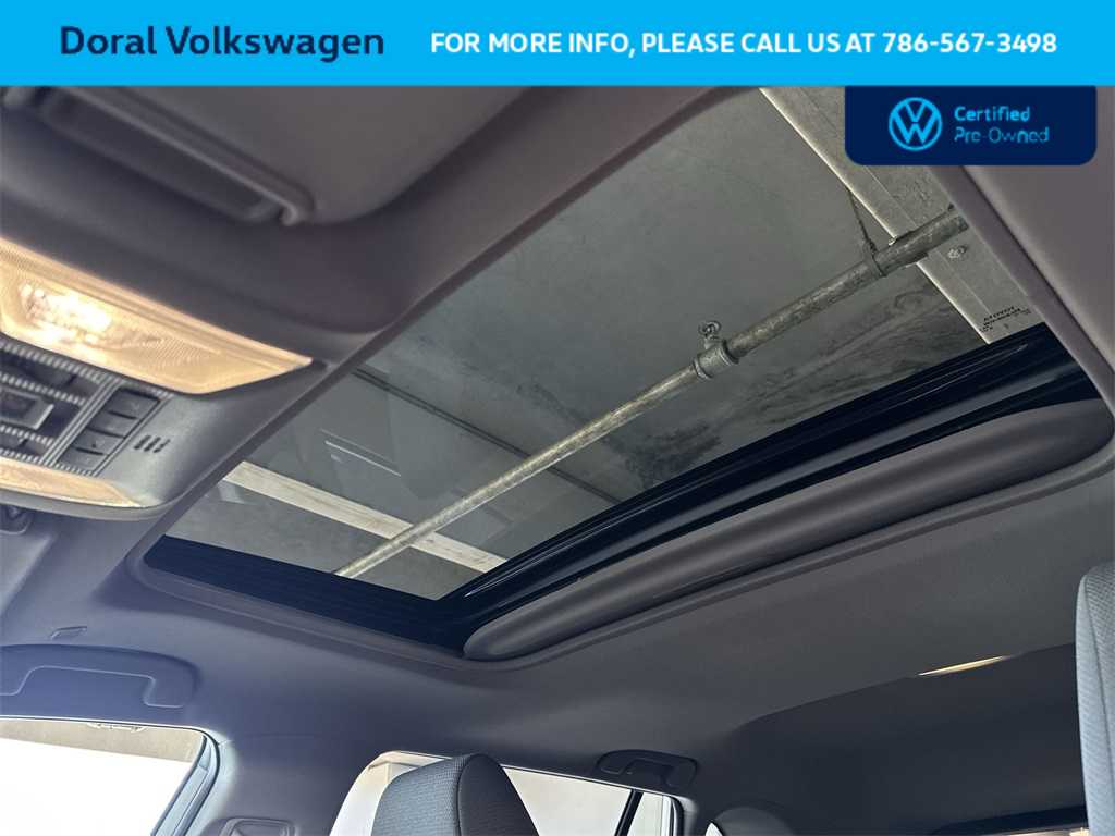 Thumbnail: 2025 Toyota RAV4 - 17