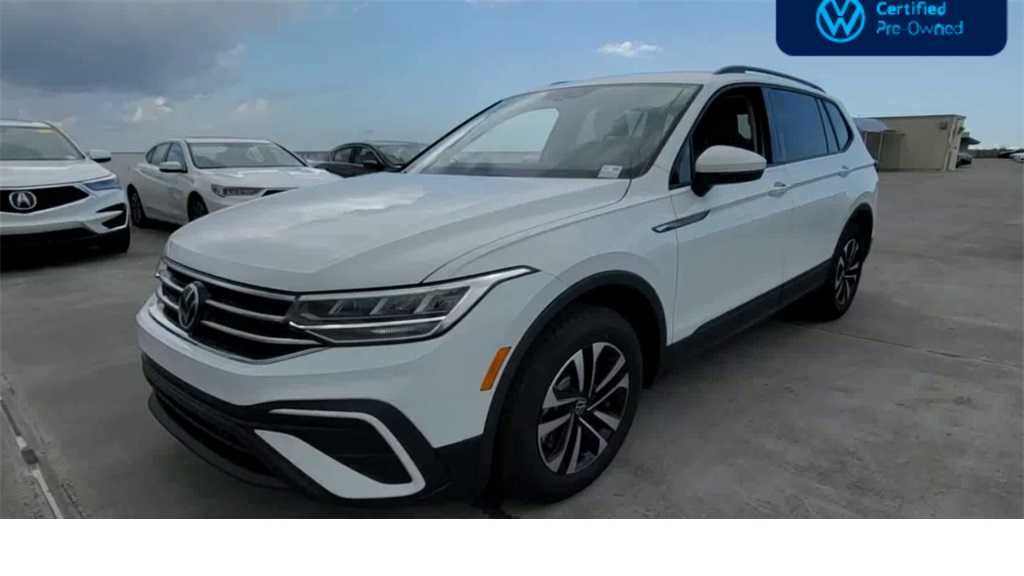 Thumbnail: 2023 Volkswagen Tiguan - 5