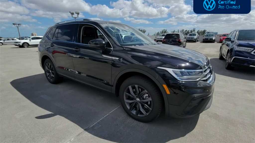2023 Volkswagen Tiguan SE 3