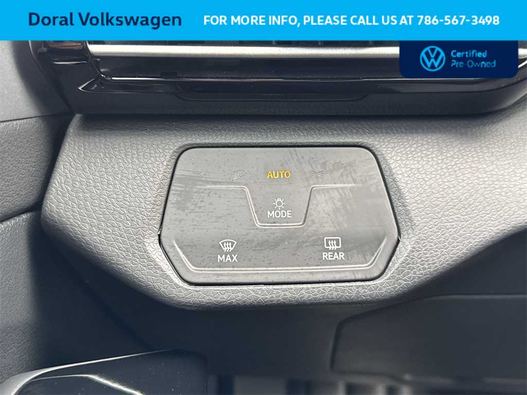 Thumbnail: 2023 Volkswagen ID.4 - 19