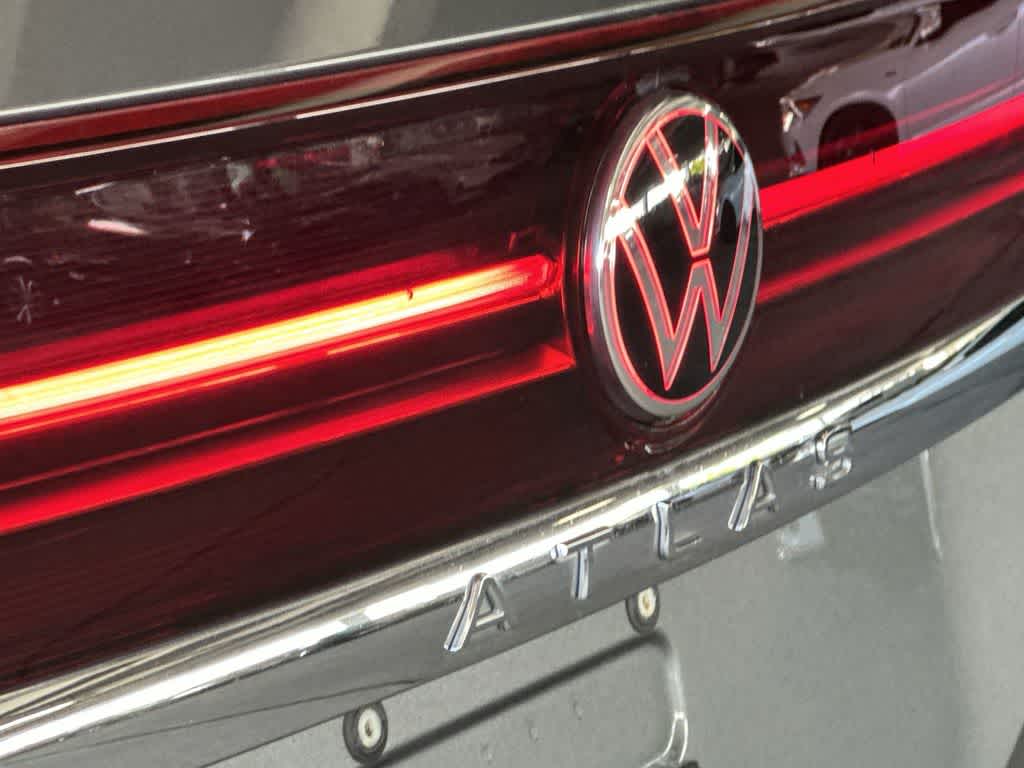 Thumbnail: 2024 Volkswagen Atlas - 10