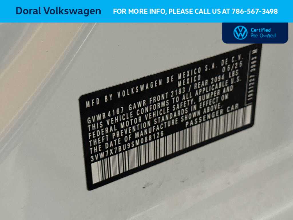 2025 Volkswagen Jetta SE - Photo 29