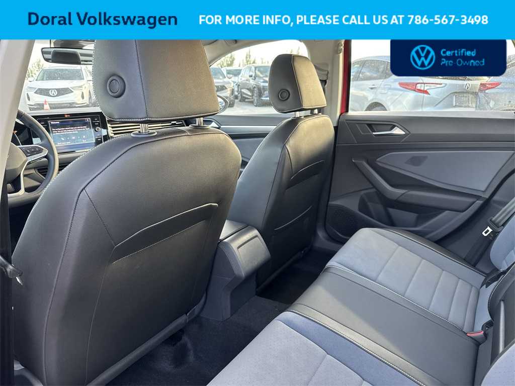 Thumbnail: 2025 Volkswagen Jetta - 22