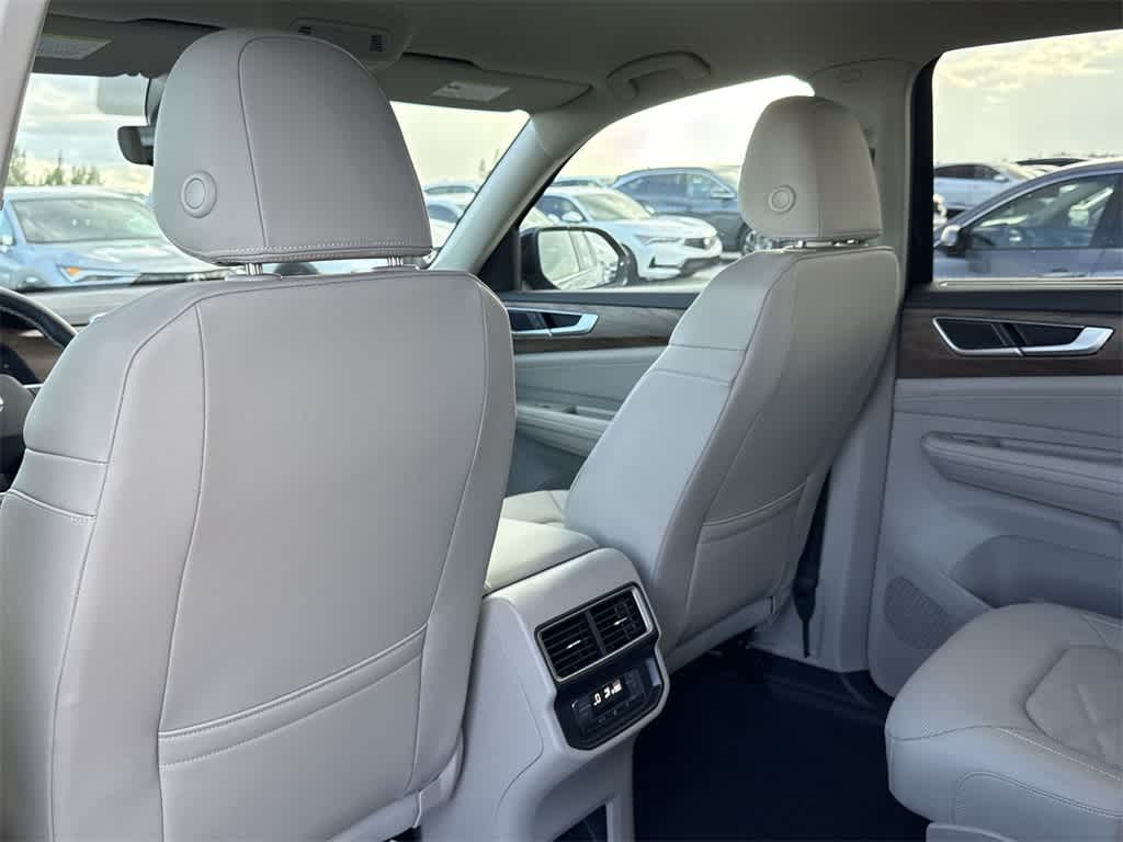 Thumbnail: 2026 Volkswagen Atlas - 23