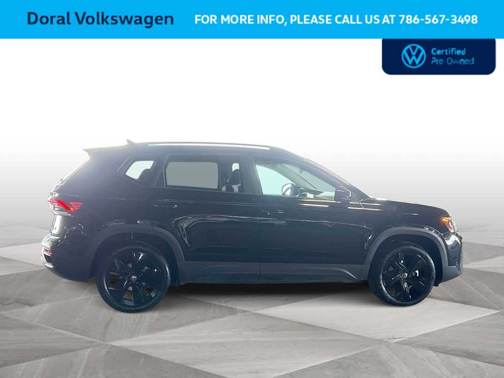 Thumbnail: 2025 Volkswagen Taos - 9