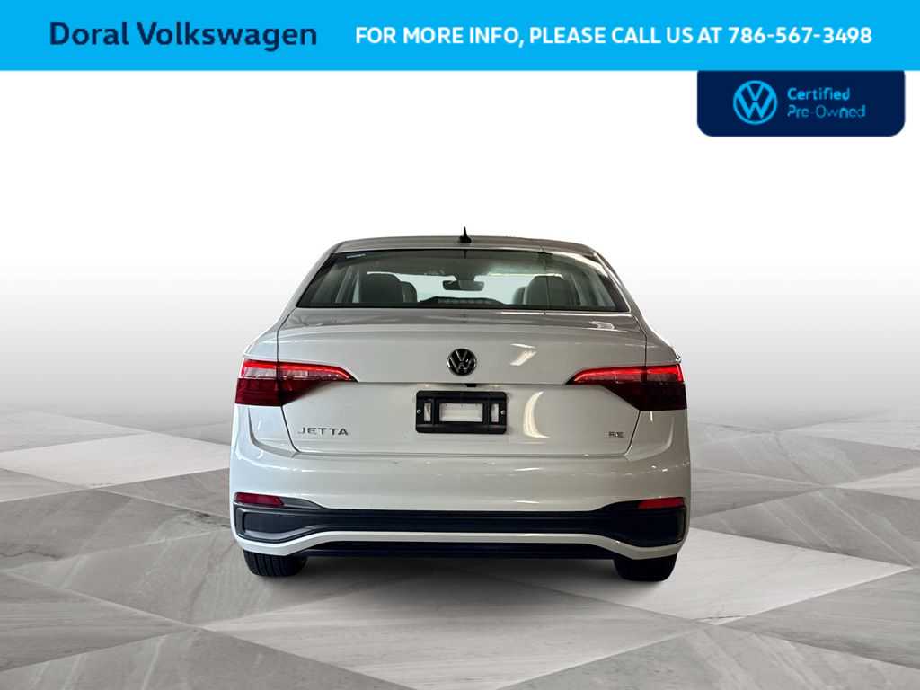 Thumbnail: 2024 Volkswagen Jetta - 7