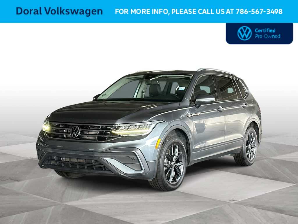 Thumbnail: 2023 Volkswagen Tiguan - 4