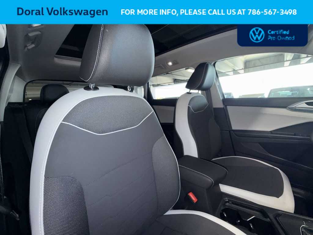 Thumbnail: 2025 Volkswagen Taos - 27