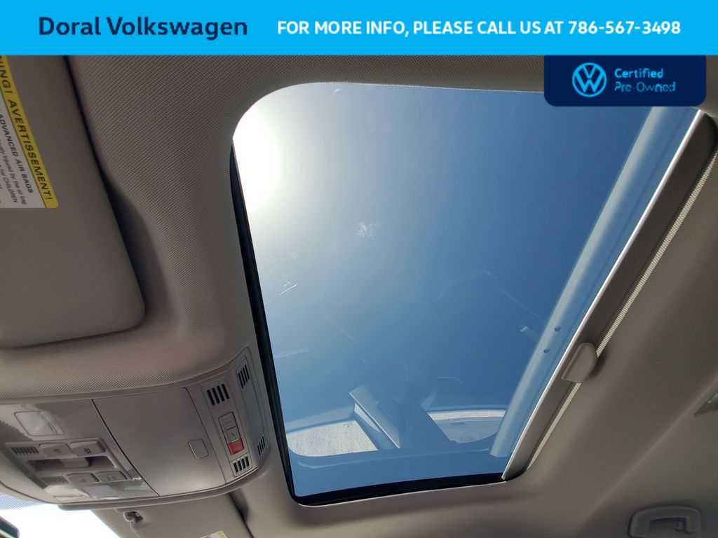 Thumbnail: 2023 Volkswagen Jetta - 23