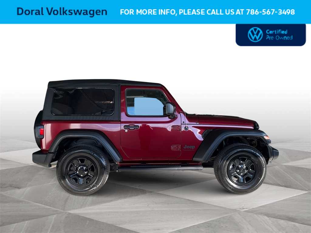 Thumbnail: 2022 Jeep Wrangler - 9