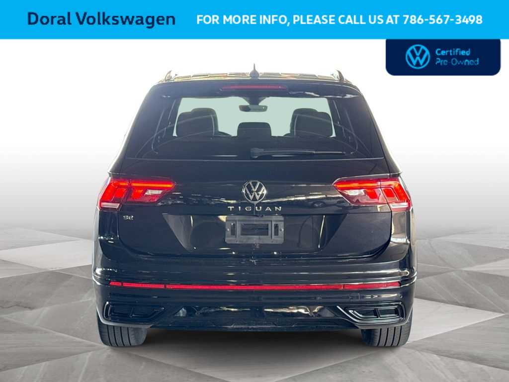 Thumbnail: 2023 Volkswagen Tiguan - 7