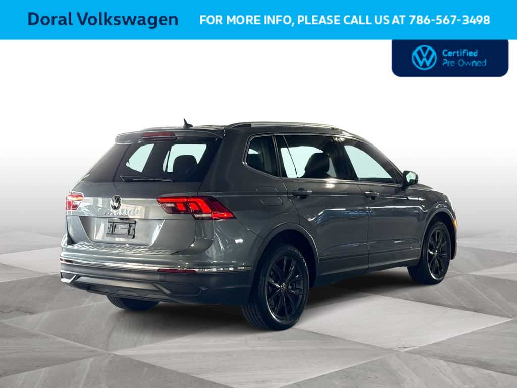 Thumbnail: 2024 Volkswagen Tiguan - 8