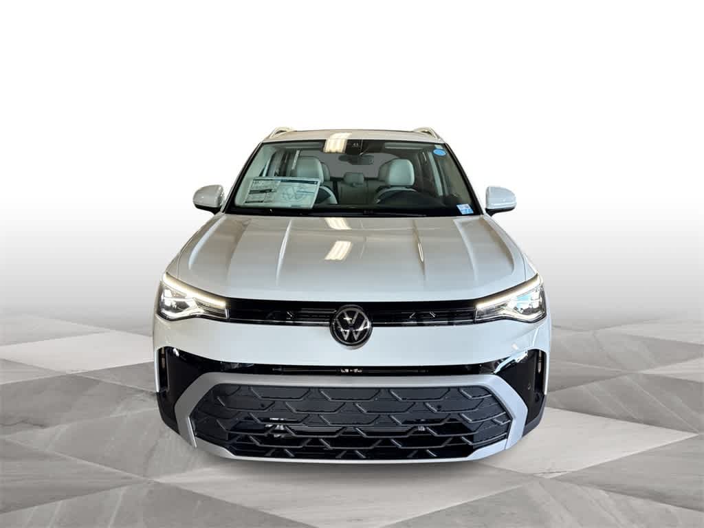 Thumbnail: 2025 Volkswagen Taos - 3