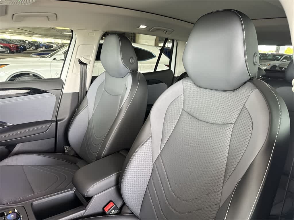 Thumbnail: 2026 Volkswagen Tiguan - 14