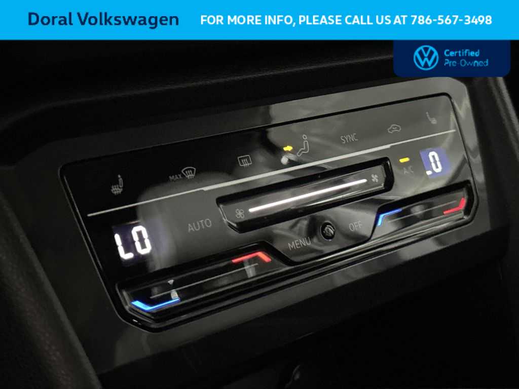Thumbnail: 2022 Volkswagen Tiguan - 20