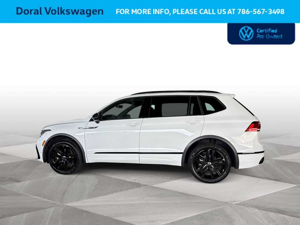 Thumbnail: 2022 Volkswagen Tiguan - 4