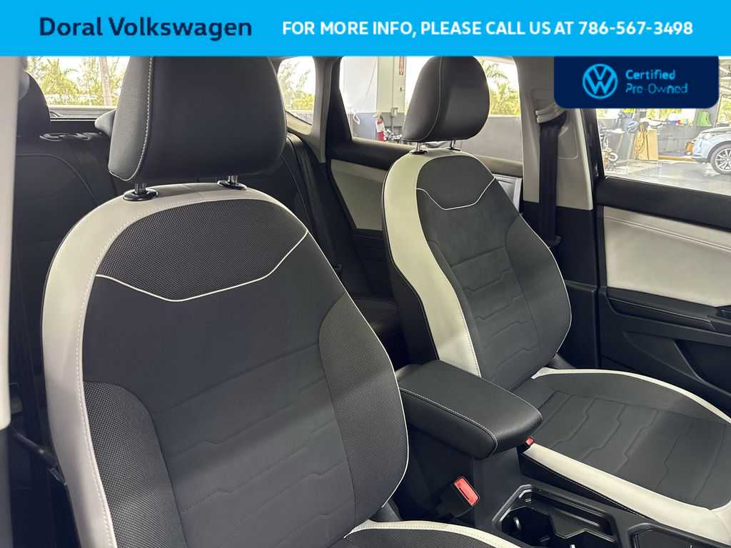 Thumbnail: 2025 Volkswagen Taos - 27