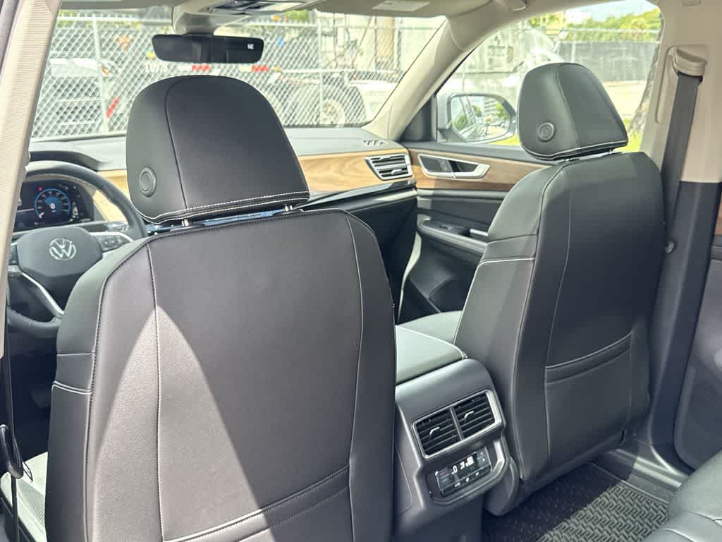 Thumbnail: 2026 Volkswagen Atlas - 23