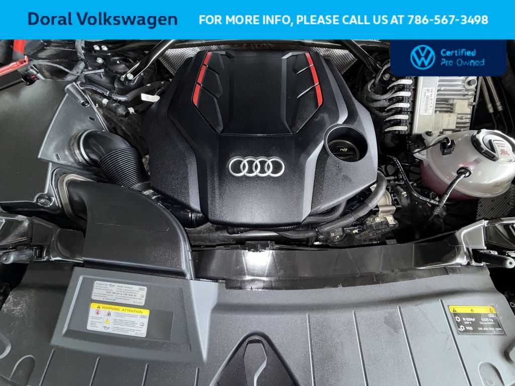 Thumbnail: 2023 Audi SQ5 - 12