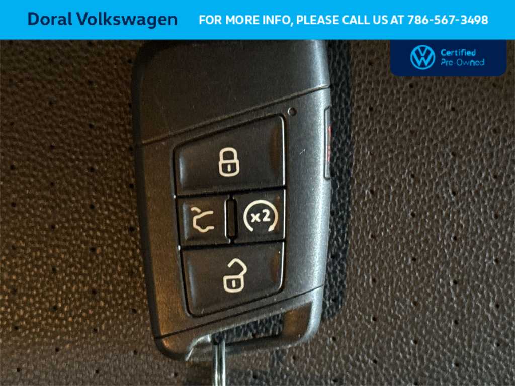 Thumbnail: 2023 Volkswagen Jetta - 28