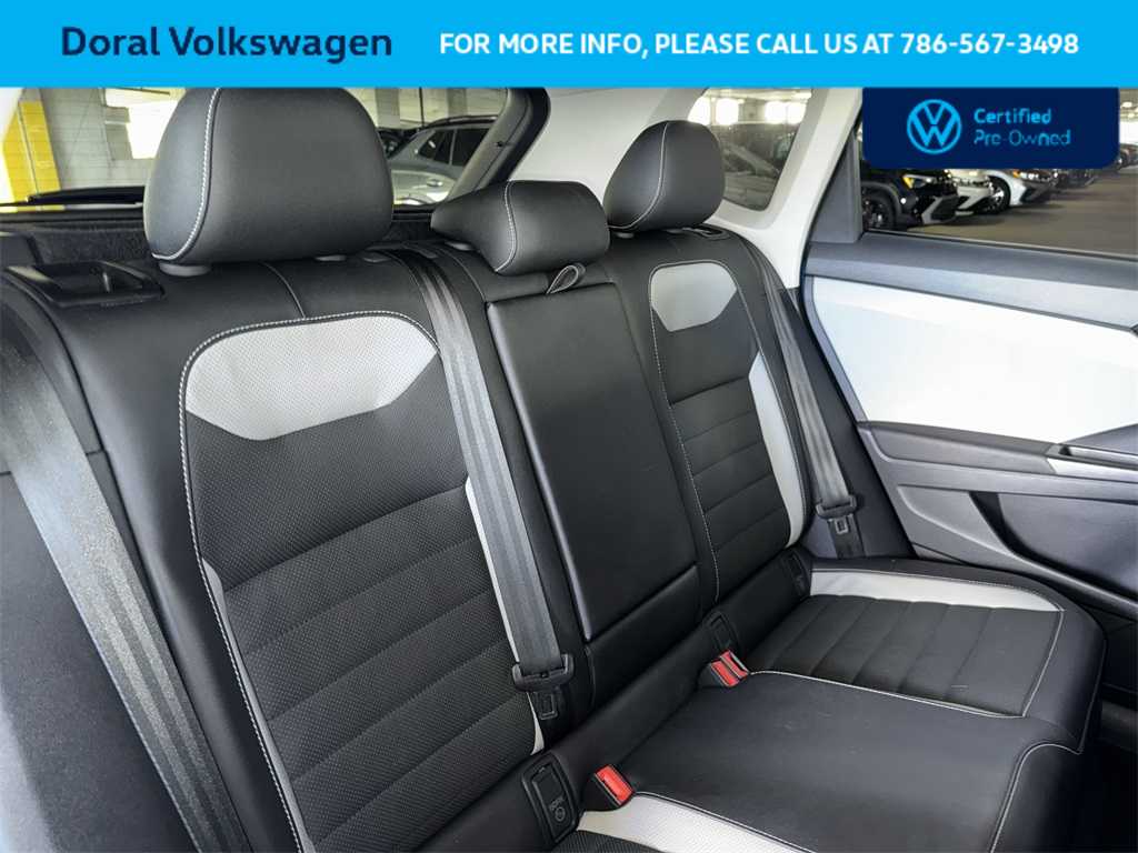 Thumbnail: 2022 Volkswagen Taos - 26