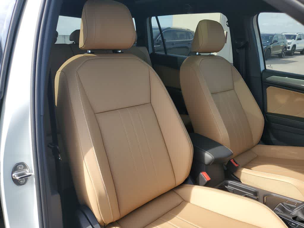Thumbnail: 2024 Volkswagen Tiguan - 31