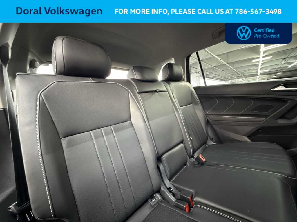 Thumbnail: 2023 Volkswagen Tiguan - 26