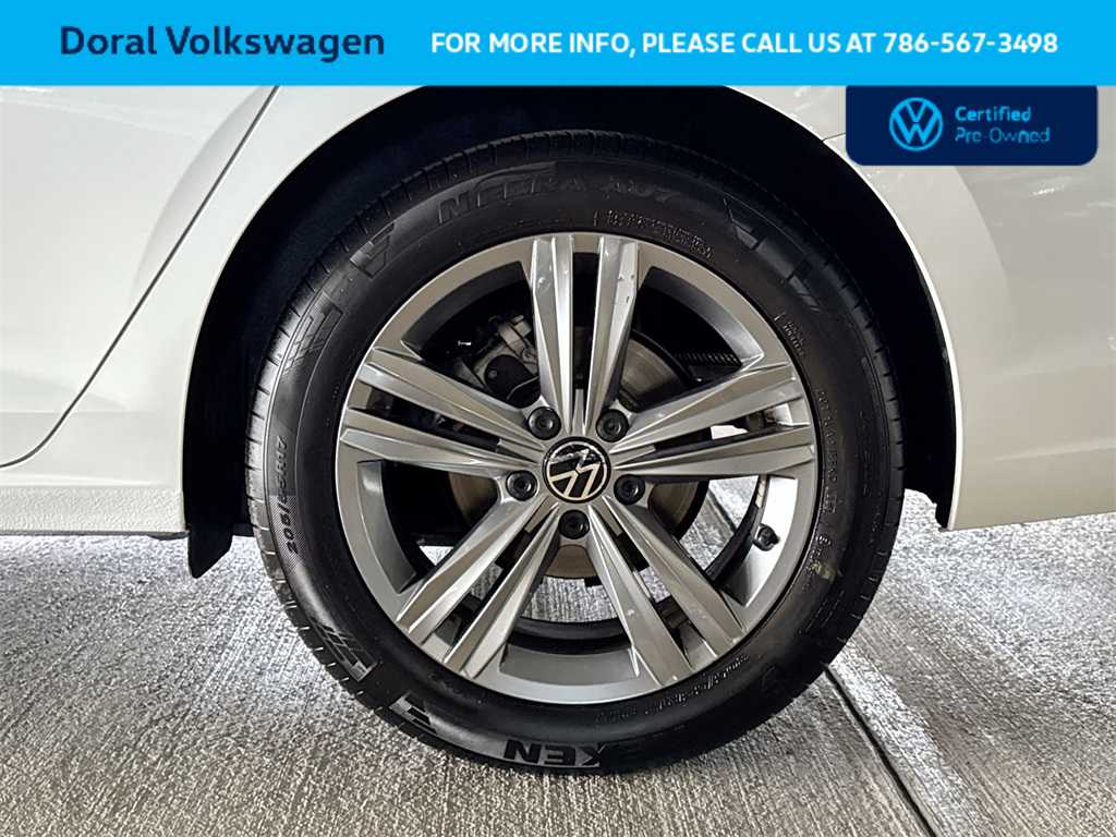 Thumbnail: 2024 Volkswagen Jetta - 11