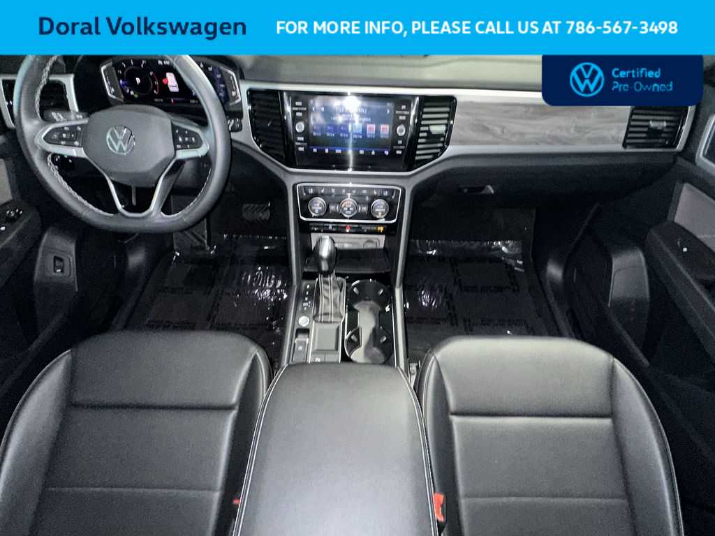 Thumbnail: 2023 Volkswagen Atlas - 24