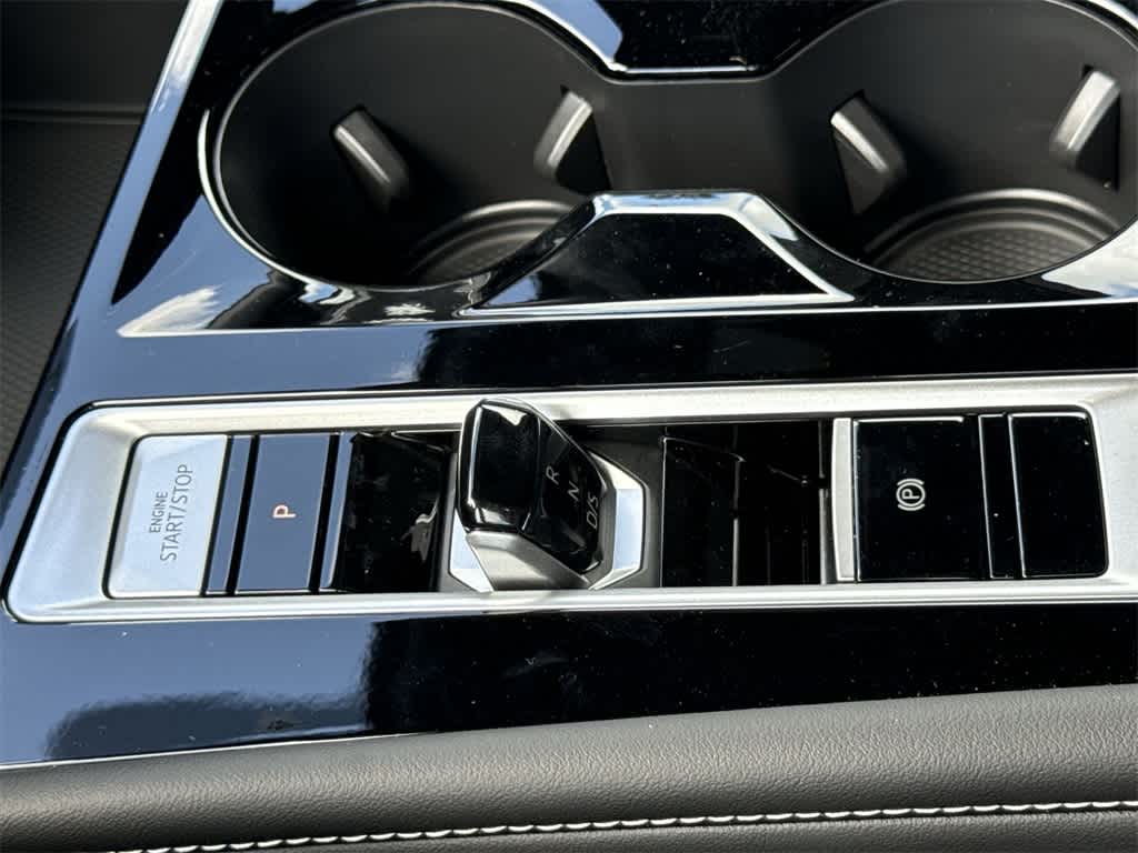 Thumbnail: 2026 Volkswagen Atlas - 21