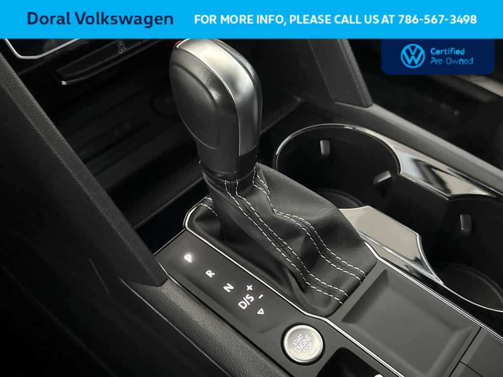 Thumbnail: 2023 Volkswagen Atlas - 21