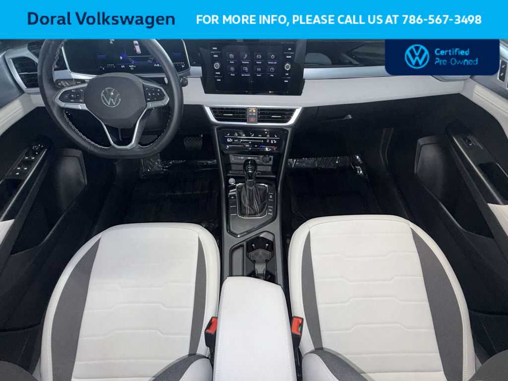Thumbnail: 2025 Volkswagen Taos - 24