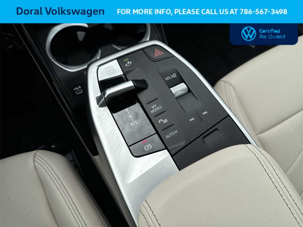 Thumbnail: 2023 BMW X1 - 21