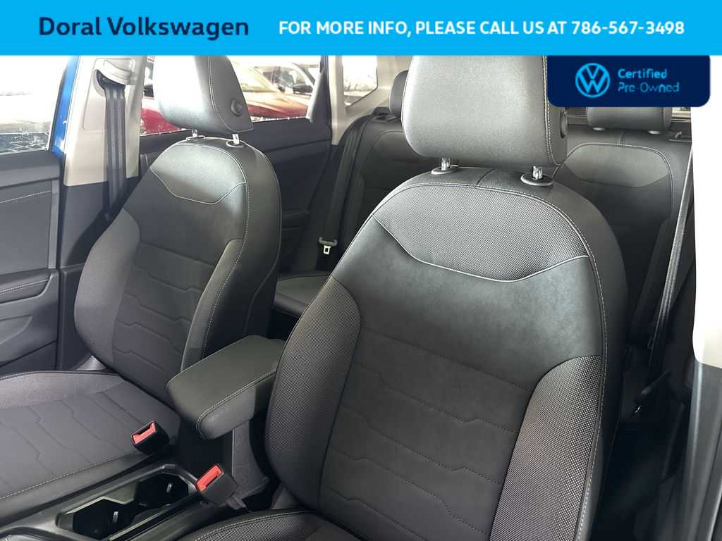 Thumbnail: 2025 Volkswagen Taos - 14